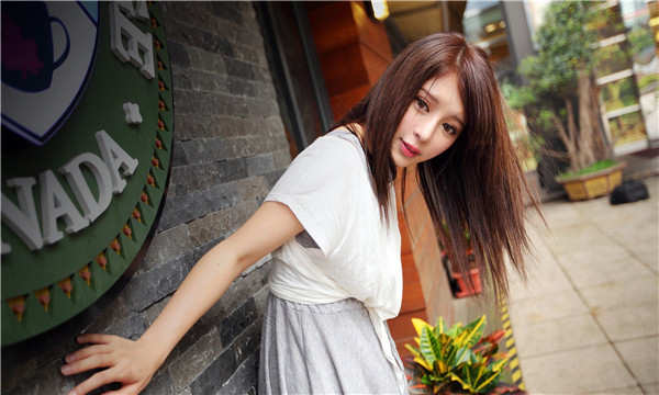 新化想找一个女性生孩子给报酬-｛找个女人生孩子多少钱｝
